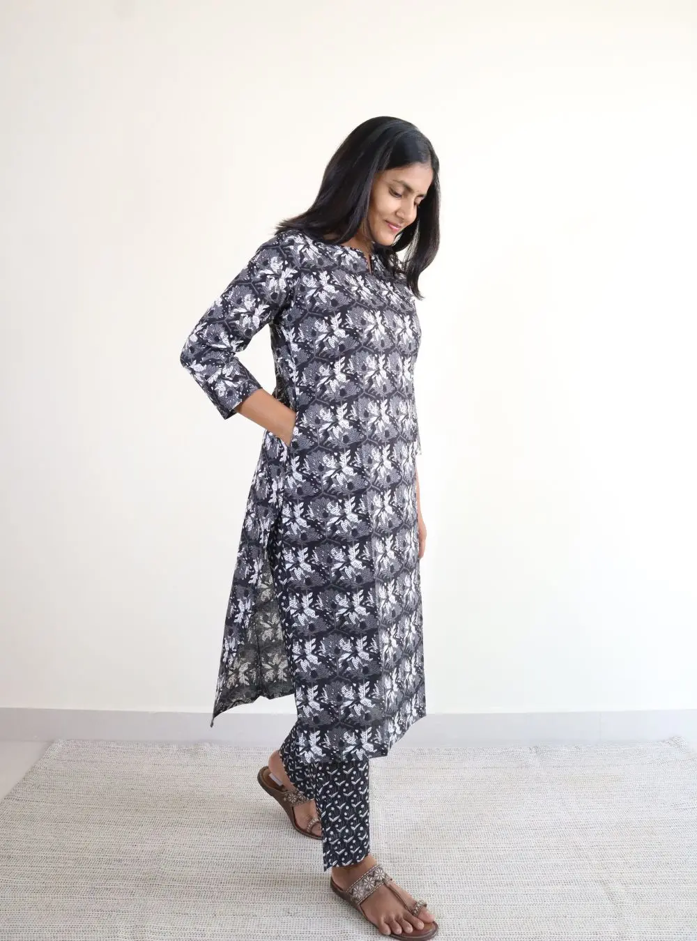 black coloured printed cotton kurta set
