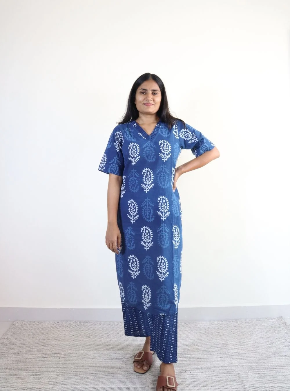 blue coloured dabu print kurta set