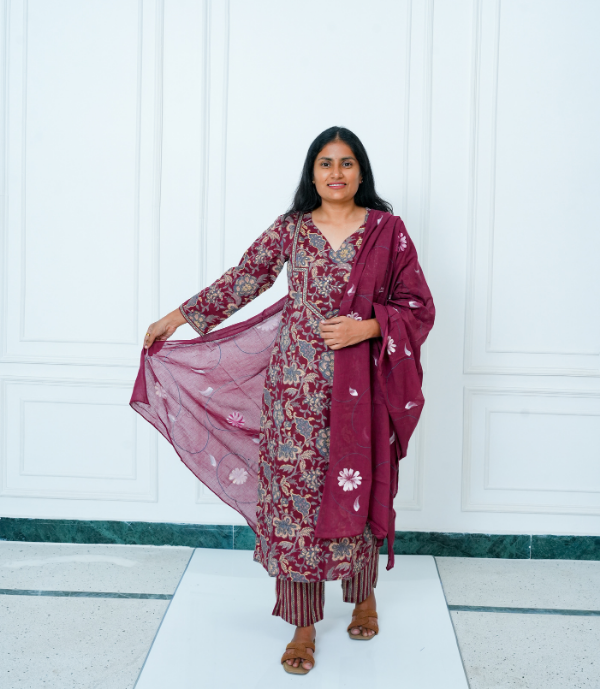 Wine straight Kurti with Dupatta